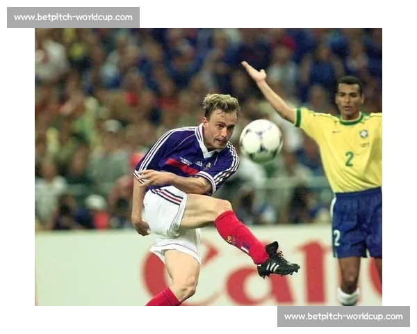 一夜刷新纪录！某球星金靴之路燃爆全场！