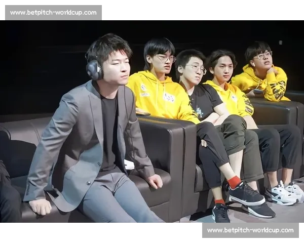 大地震！XX俱乐部阵容大洗牌，曾经的冠军班底何去何从